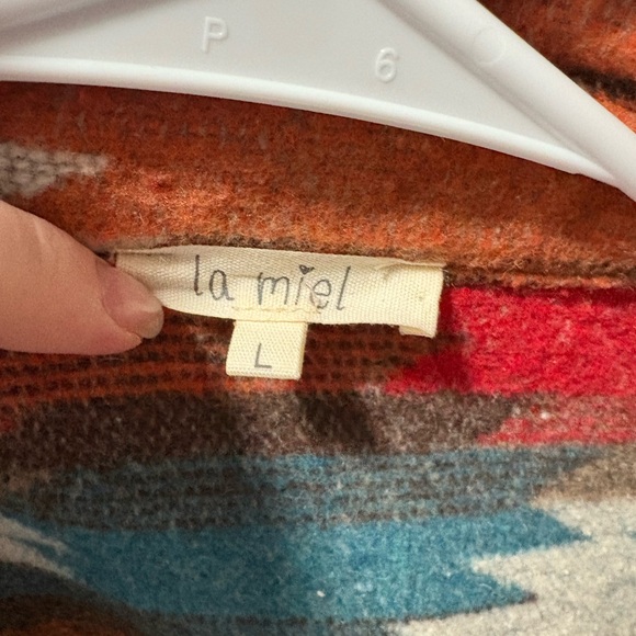 LA MIEL Multicolor Patterned Jacket - Picture 2 of 3